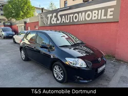 Schwarz Gebraucht 2009 Toyota Auris Team Limousine | 4.650 € (Fairer Preis)
