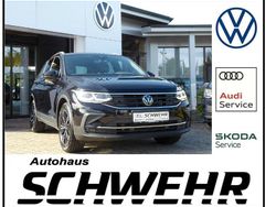 Schwarz Gebraucht 2023 VW Tiguan Move SUV | 29.850 € (Fairer Preis)