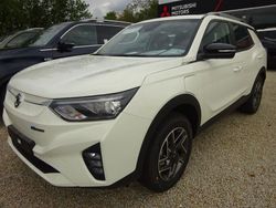 Weiß Gebraucht 2024 Ssangyong (KGM) Korando SUV | 24.000 €