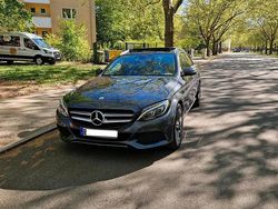 Grau Gebraucht 2015 Mercedes C220 Avantgarde Kombi | 19.999 € (Teuer)