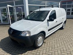 Weiß Gebraucht 2012 Dacia Logan Ambiance Limousine | 4.999 € (Teuer)