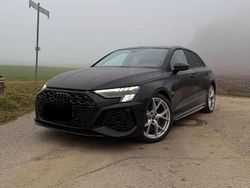 Schwarz Gebraucht 2022 Audi RS3 Design Kleinwagen | 50.000 € (Guter Preis)