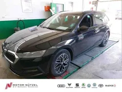 Schwarz Gebraucht 2021 Skoda Octavia Ambition Kombi | 22.930 € (Fairer Preis)