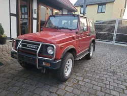 Rot Gebraucht 1986 Suzuki Samurai SUV | 6.990 €
