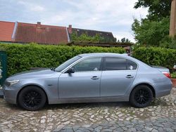 Grau Gebraucht 2005 BMW 520 Limousine | 3.300 € (Fairer Preis)