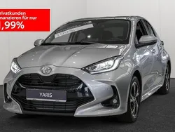 Silber Neu 2025 Toyota Yaris Hybrid Limousine | 28.569 € (Etwas zu teuer)