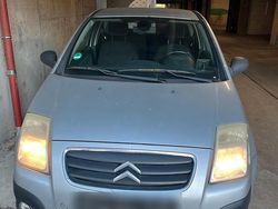 Grau Gebraucht 2006 Citroën C2 Kleinwagen | 2.000 € (Fairer Preis)