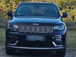 Schwarz Gebraucht 2019 Jeep Grand Cherokee Summit SUV | 33.000 € (Etwas zu teuer)