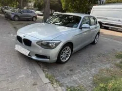 Silber Gebraucht 2014 BMW 118 Kleinwagen | 8.999 € (Guter Preis)