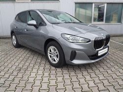 Skyscraper grau metallic Gebraucht 2022 BMW 220 Active Tourer Sport Line Van / Kleinbus | 25.780 € (Guter Preis)