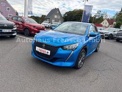 Blau Gebraucht 2021 Peugeot e-208 Active Kleinwagen | 13.300 € (Guter Preis)