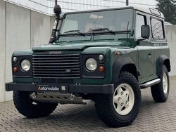 Grün Gebraucht 2003 Land Rover Defender SUV | 18.999 €
