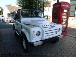 Weiß Gebraucht 2014 Land Rover Defender Cabrio | 59.900 € (Teuer)