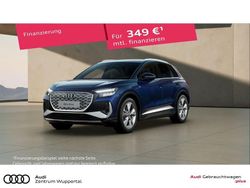 Blau (navarrablau metallic) Gebraucht 2025 Audi Q4 e-tron S-Line SUV | 37.750 € (Guter Preis)