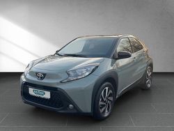 Grün Gebraucht 2024 Toyota Aygo Team Kleinwagen | 19.863 €