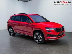Velvert rot metallic Neu 2025 Skoda Karoq SportLine SUV | 36.800 € (Fairer Preis)