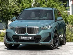 Grün Gebraucht 2025 BMW iX1 M Sport SUV | 47.990 € (Fairer Preis)