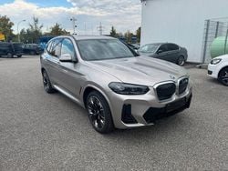 Silber Gebraucht 2023 BMW iX3 Impressive SUV | 43.000 € (Superpreis)