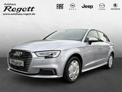 Silber Gebraucht 2018 Audi A3 Sportback e-tron Basis Limousine | 16.990 € (Fairer Preis)