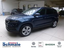 Lavablau metallic Gebraucht 2018 Skoda Karoq Style SUV | 19.490 € (Fairer Preis)
