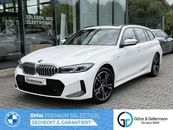 Alpinweiss Gebraucht 2024 BMW 330e M Sport Kombi | 49.940 € (Etwas zu teuer)