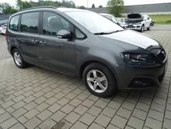Grau Gebraucht 2015 Seat Alhambra Style Van / Kleinbus | 19.490 € (Teuer)