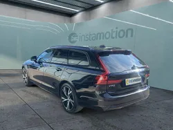 Schwarz Gebraucht 2021 Volvo V90 Kombi | 33.799 € (Guter Preis)