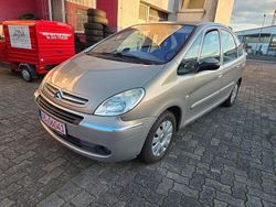 Beige Gebraucht 2005 Citroën Xsara Picasso Exclusive Van / Kleinbus | 1.799 € (Fairer Preis)