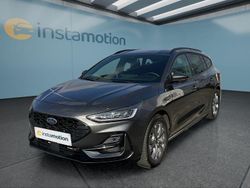 Grau Gebraucht 2023 Ford Focus ST-Line Kombi | 23.099 € (Fairer Preis)