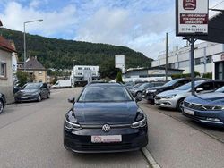 Deep black Gebraucht 2021 VW Golf VIII Life Kombi | 14.950 €