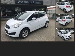 Weiß Gebraucht 2014 Kia Venga Edition 7 Kleinwagen | 7.575 € (Etwas zu teuer)