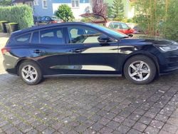 Schwarz Gebraucht 2022 Ford Focus Active Kombi | 14.500 € (Fairer Preis)