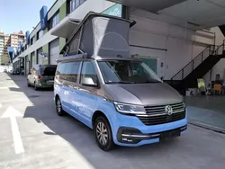 Beige Gebraucht 2021 VW T6.1 California Van | 52.900 € (Teuer)