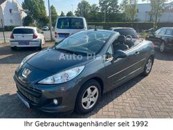 Grau Gebraucht 2012 Peugeot 207 CC Allure Top Cabrio | 3.990 € (Etwas zu teuer)