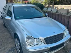 Silber Gebraucht 2006 Mercedes C200 Kombi | 999 €