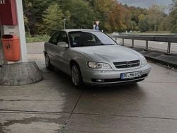 Silber Gebraucht 2003 Opel Omega Edition Limousine | 2.800 € (Etwas zu teuer)