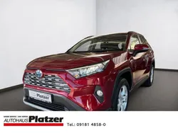 Rot Gebraucht 2021 Toyota RAV4 Hybrid SUV | 32.980 € (Etwas zu teuer)