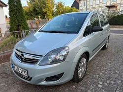 Silber Gebraucht 2009 Opel Zafira Eco Van / Kleinbus | 2.350 € (Guter Preis)