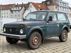 Grün Gebraucht 2009 Lada niva SUV | 2.400 €