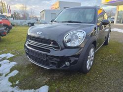 Absolute black metallic Gebraucht 2016 Mini Cooper S Countryman SUV | 16.490 € (Teuer)