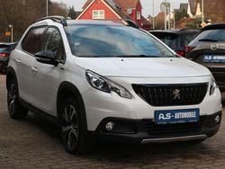Weiß Gebraucht 2019 Peugeot 2008 Allure GT-Line SUV | 13.900 € (Etwas zu teuer)