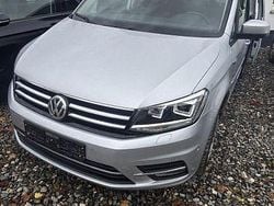 Silber Gebraucht 2017 VW Caddy Highline Van / Kleinbus | 20.666 € (Fairer Preis)