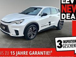 085 titaniumweiß Gebraucht 2024 Lexus LBX SUV | 39.990 € (Teuer)