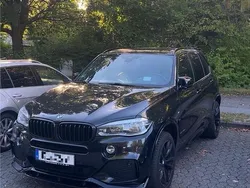 Schwarz Gebraucht 2014 BMW 530 M Sport SUV | 21.000 €
