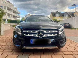 Schwarz Gebraucht 2019 Mercedes GLA250 AMG line SUV | 24.000 € (Superpreis)
