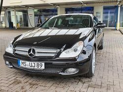Schwarz Gebraucht 2010 Mercedes CLS500 Coupé | 22.900 € (Etwas zu teuer)