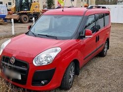 Rot Gebraucht 2013 Fiat Doblò Van / Kleinbus | 4.200 € (Fairer Preis)