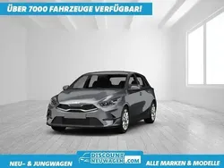 Lunar silber Neu 2025 Kia Ceed Limousine | 24.390 € (Fairer Preis)