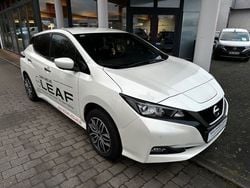 Brilliant white (m) Gebraucht 2022 Nissan Leaf N-Connecta Kleinwagen | 19.750 € (Fairer Preis)