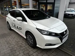 Brilliant white (m) Gebraucht 2022 Nissan Leaf N-Connecta Kleinwagen | 21.450 € (Fairer Preis)